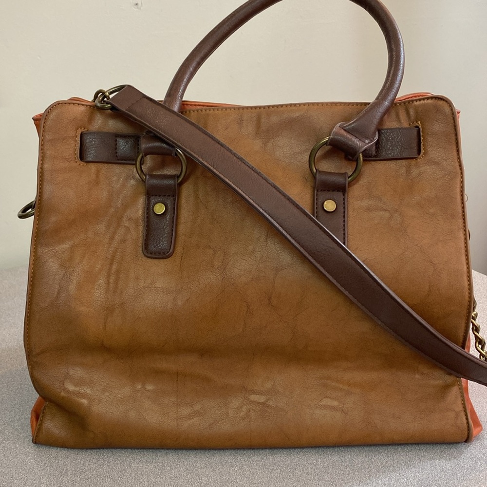 2 tone brown faux leather handbag - Picture 2 of 13